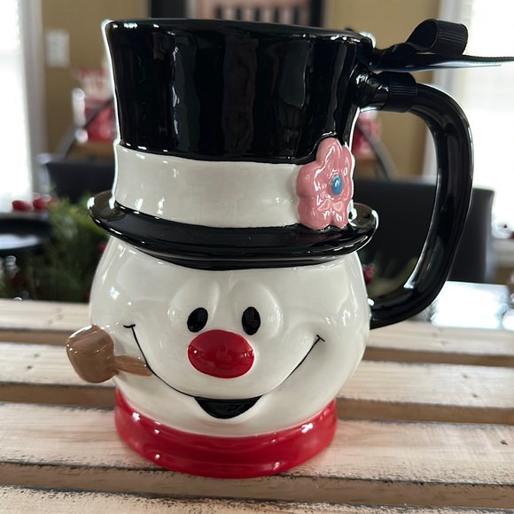 Rae Dunn Frosty mug - Picture 1 of 2